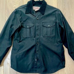 Amazing Filson waxed jacket! Sz M. Like new.
